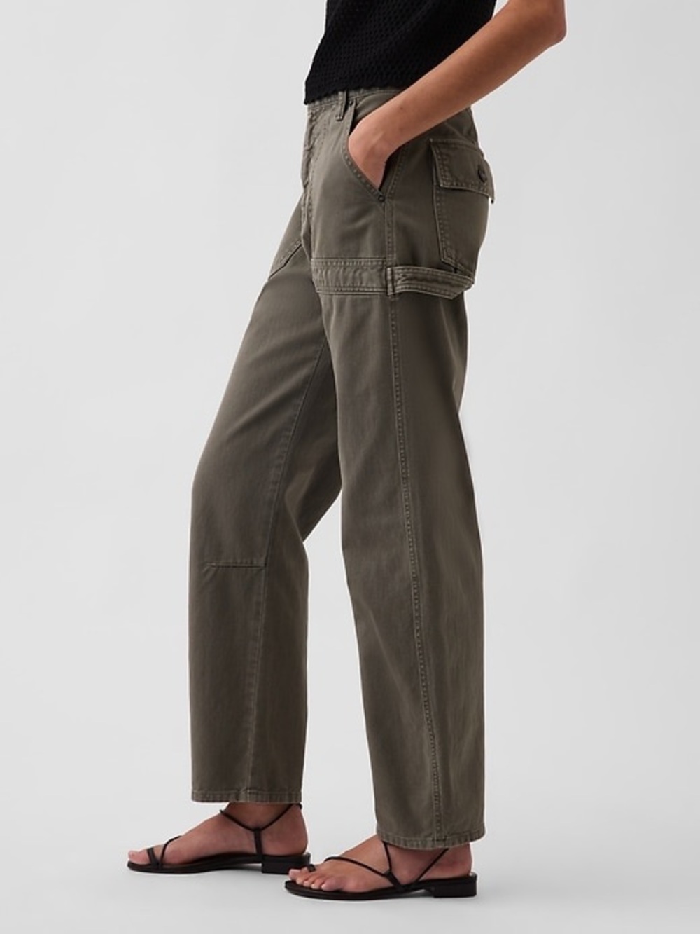 GAP Women's Olive Barrel Utility Pants